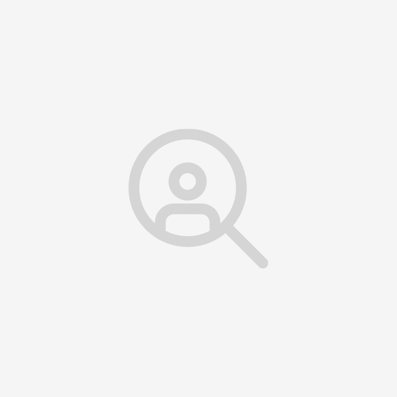 Meet our experts 8 person search
